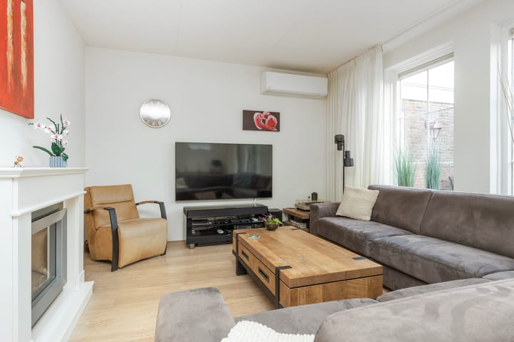 Photo 11 of Twarrelt 6