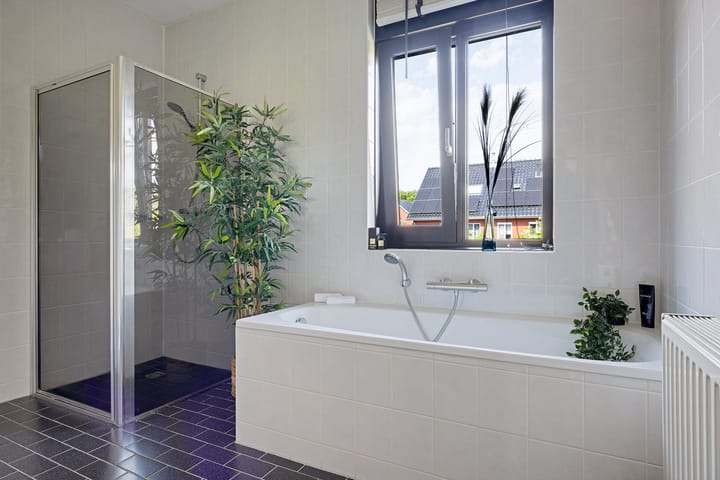 Photo 25 of Overstoep 30