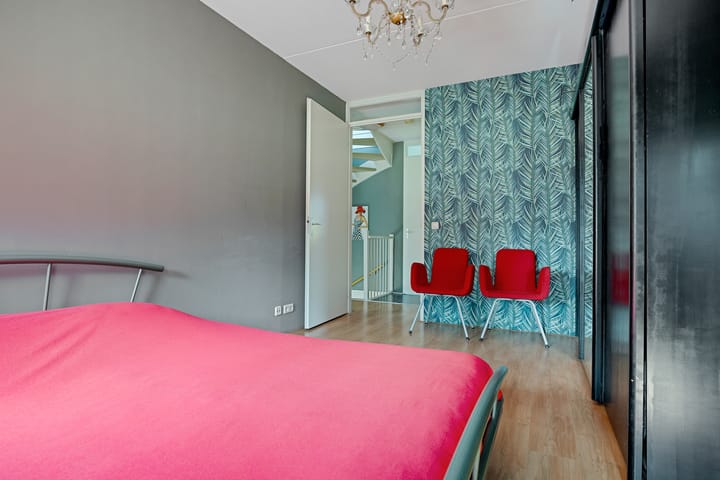 Photo 33 of Overstoep 30