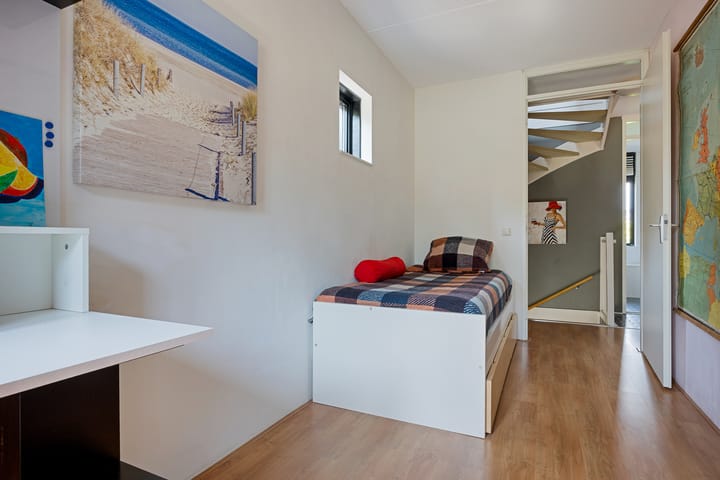 Photo 36 of Overstoep 30