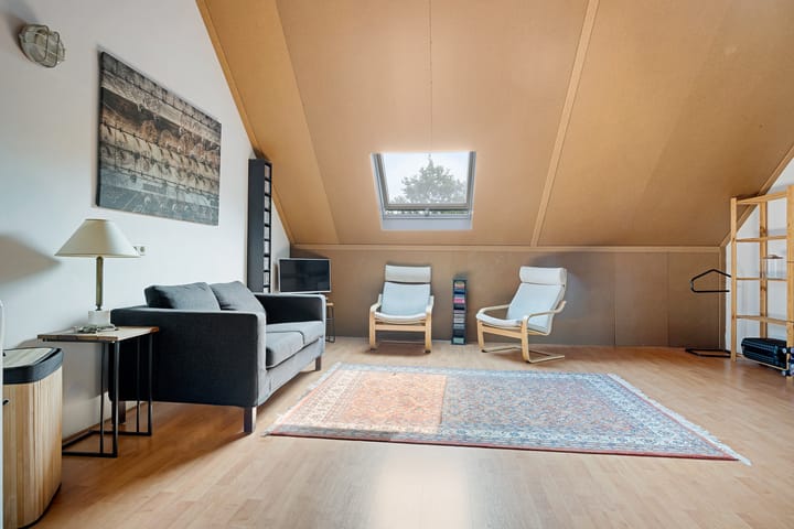 Photo 37 of Overstoep 30