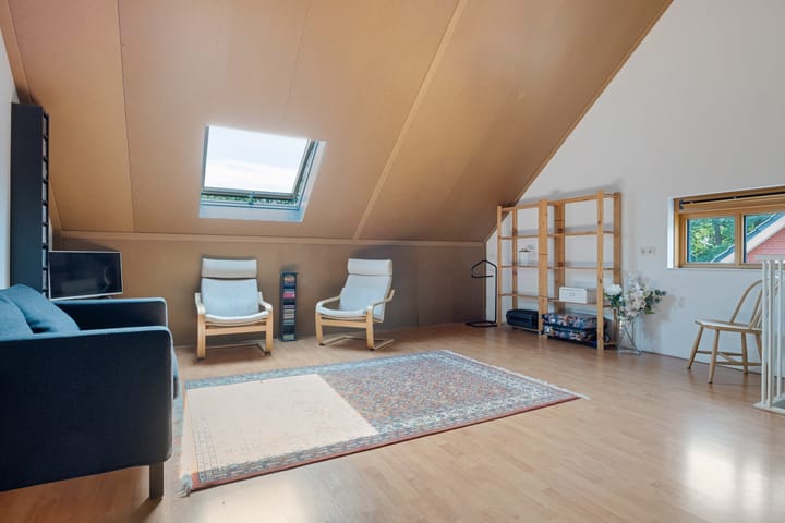 Photo 38 of Overstoep 30