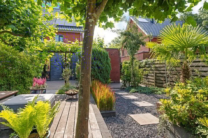 Photo 44 of Overstoep 30