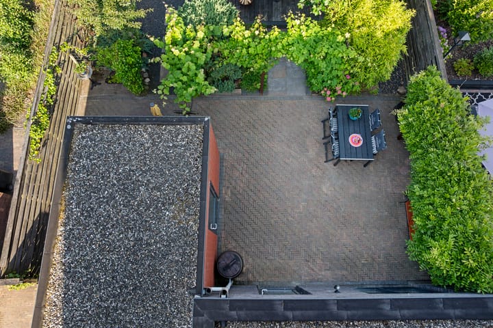 Photo 50 of Overstoep 30