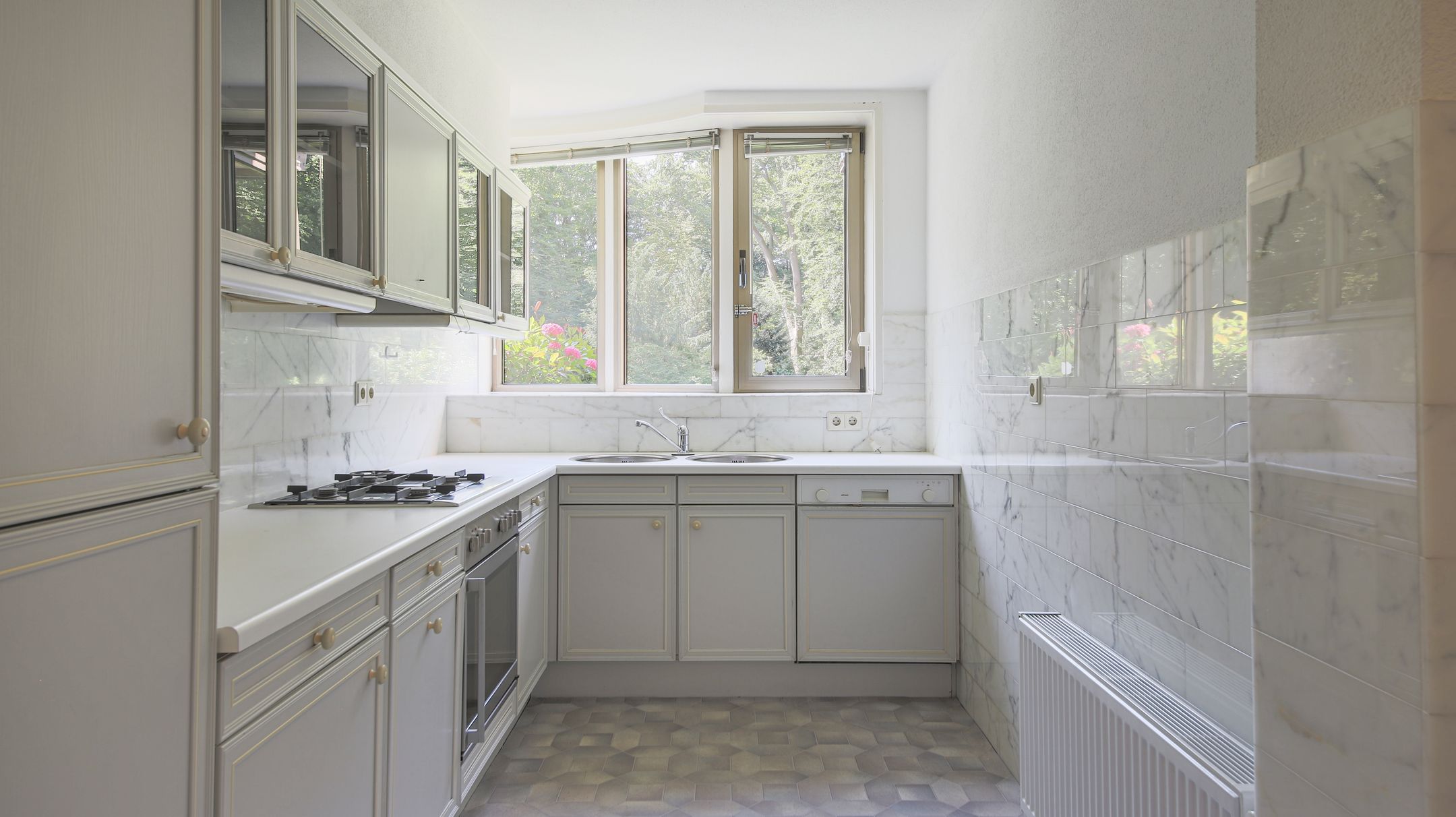 Photo 3 of Herenweg 8-A2