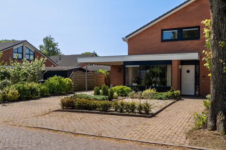 Foto 32 van Lindelaan 35