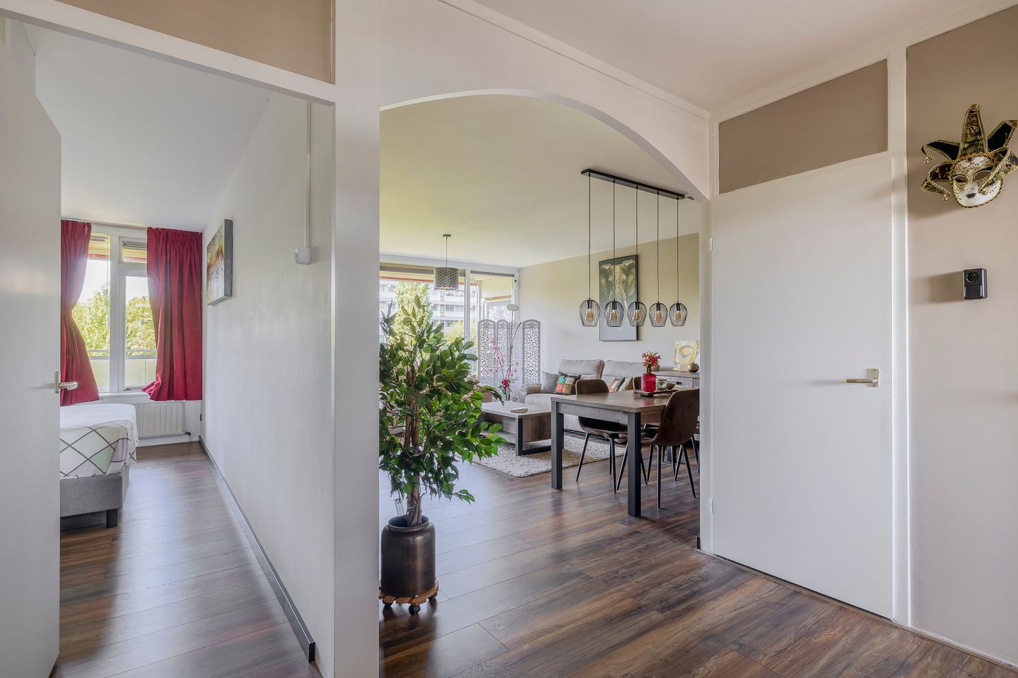 Foto 19 van Louis Couperusplaats 129