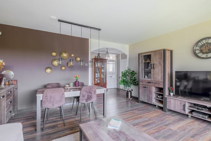 Foto 24 van Louis Couperusplaats 129