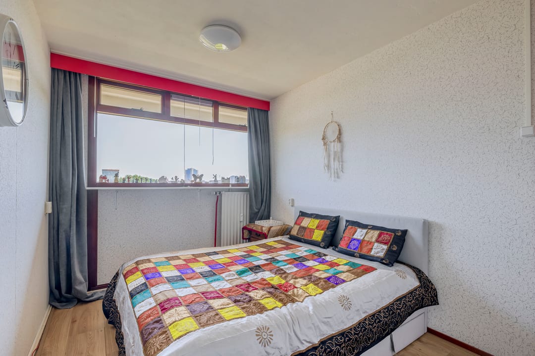 Foto 32 van Louis Couperusplaats 129