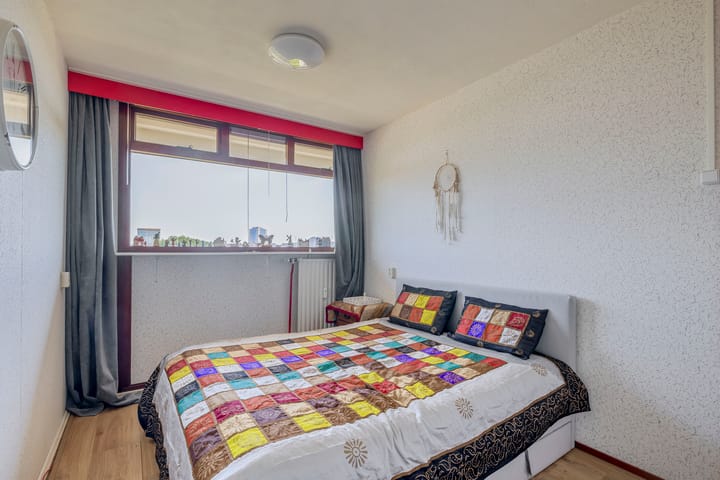 Foto 32 van Louis Couperusplaats 129