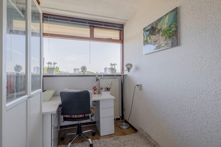 Foto 34 van Louis Couperusplaats 129