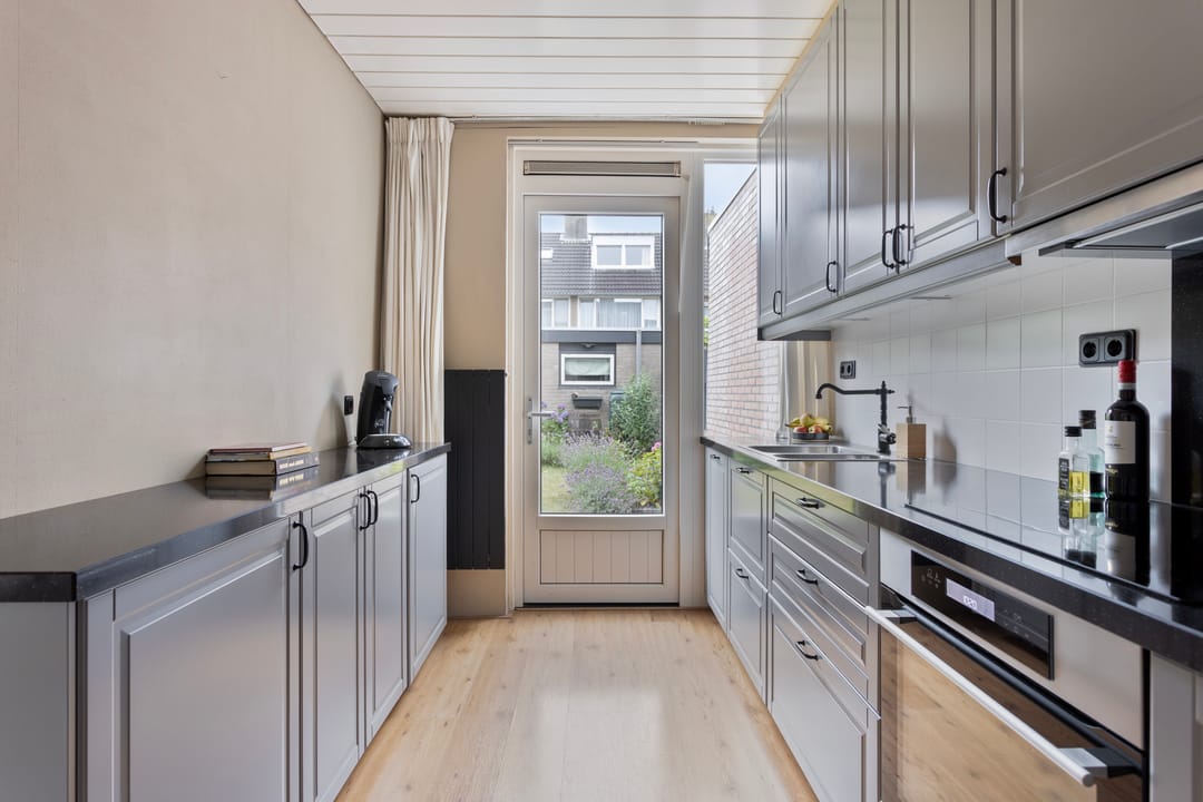 Foto 16 van Rodinstraat 13