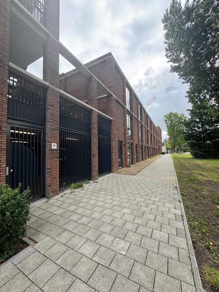 Foto 18 van Dina Sansonpad 7