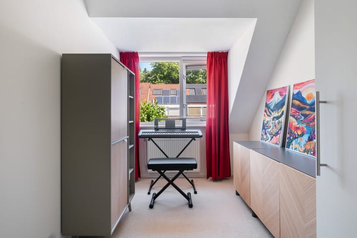 Photo 17 of Strausslaan 28