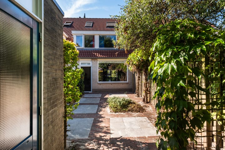 Photo 32 of Strausslaan 28