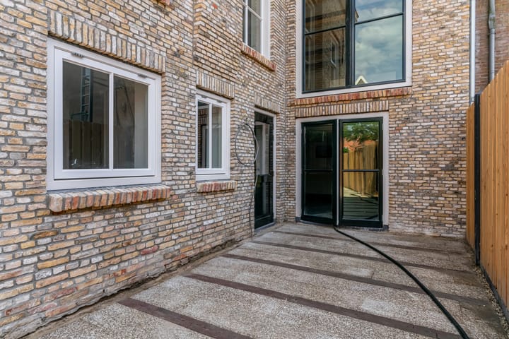 Photo 37 of Oosterhaven 25