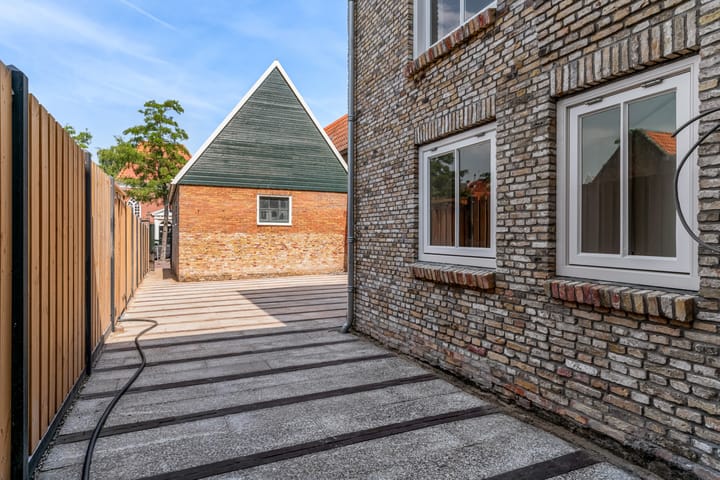 Photo 39 of Oosterhaven 25