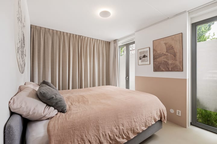 Foto 24 van Roentgenstraat 61