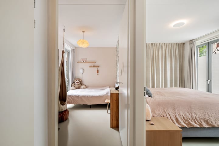 Foto 35 van Roentgenstraat 61