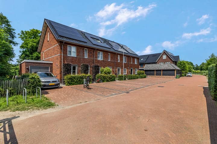 Photo 43 of De Stomphorst 44