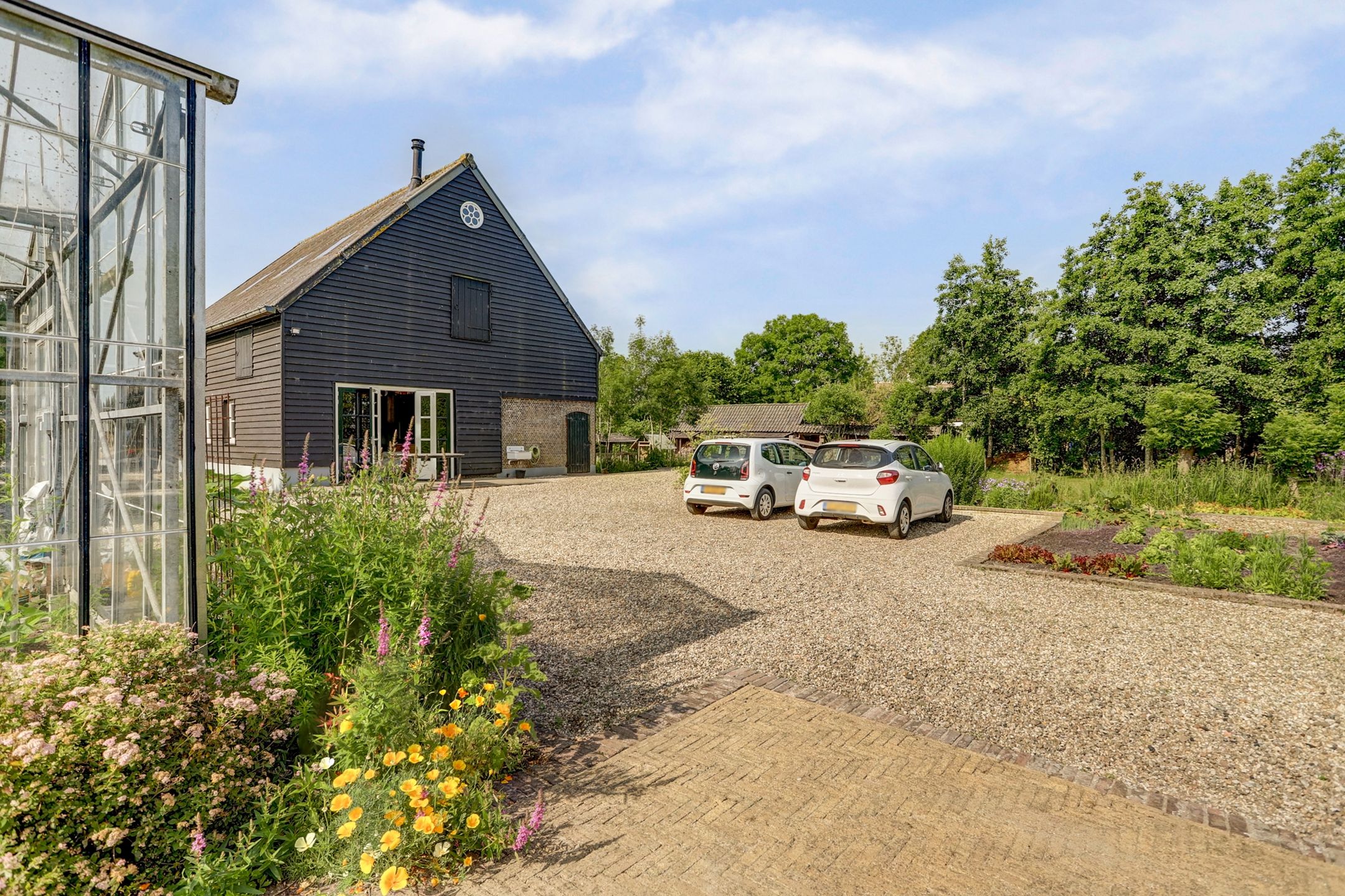 Photo 60 of Benedenberg 103