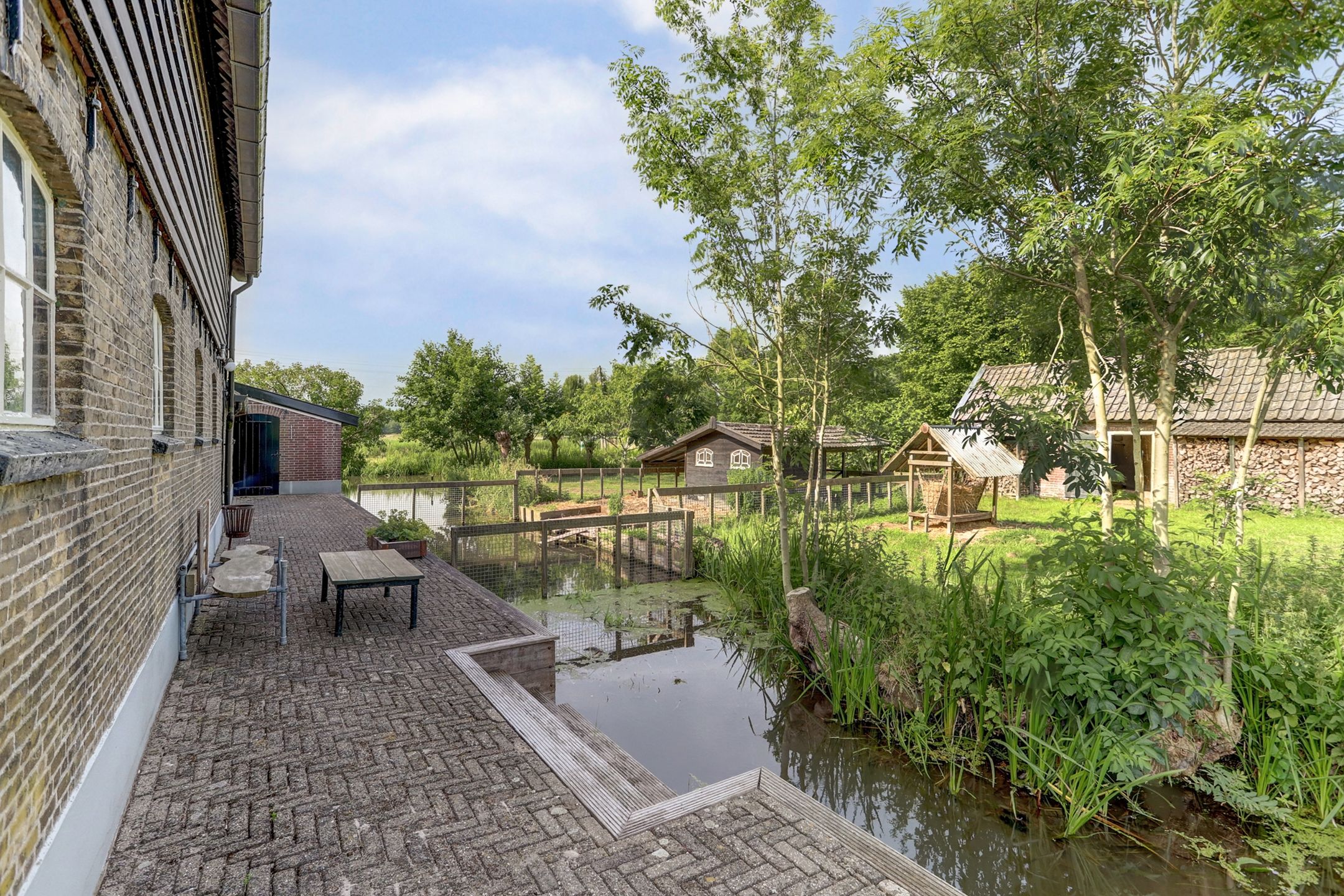 Photo 72 of Benedenberg 103