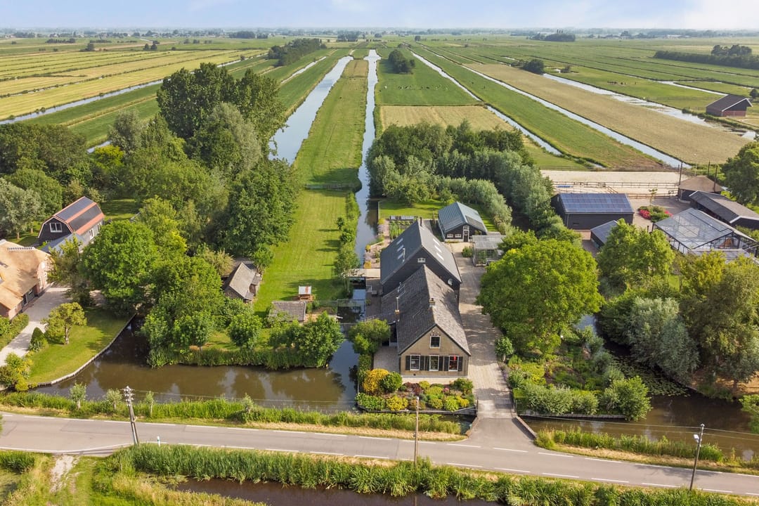 Photo 83 of Benedenberg 103