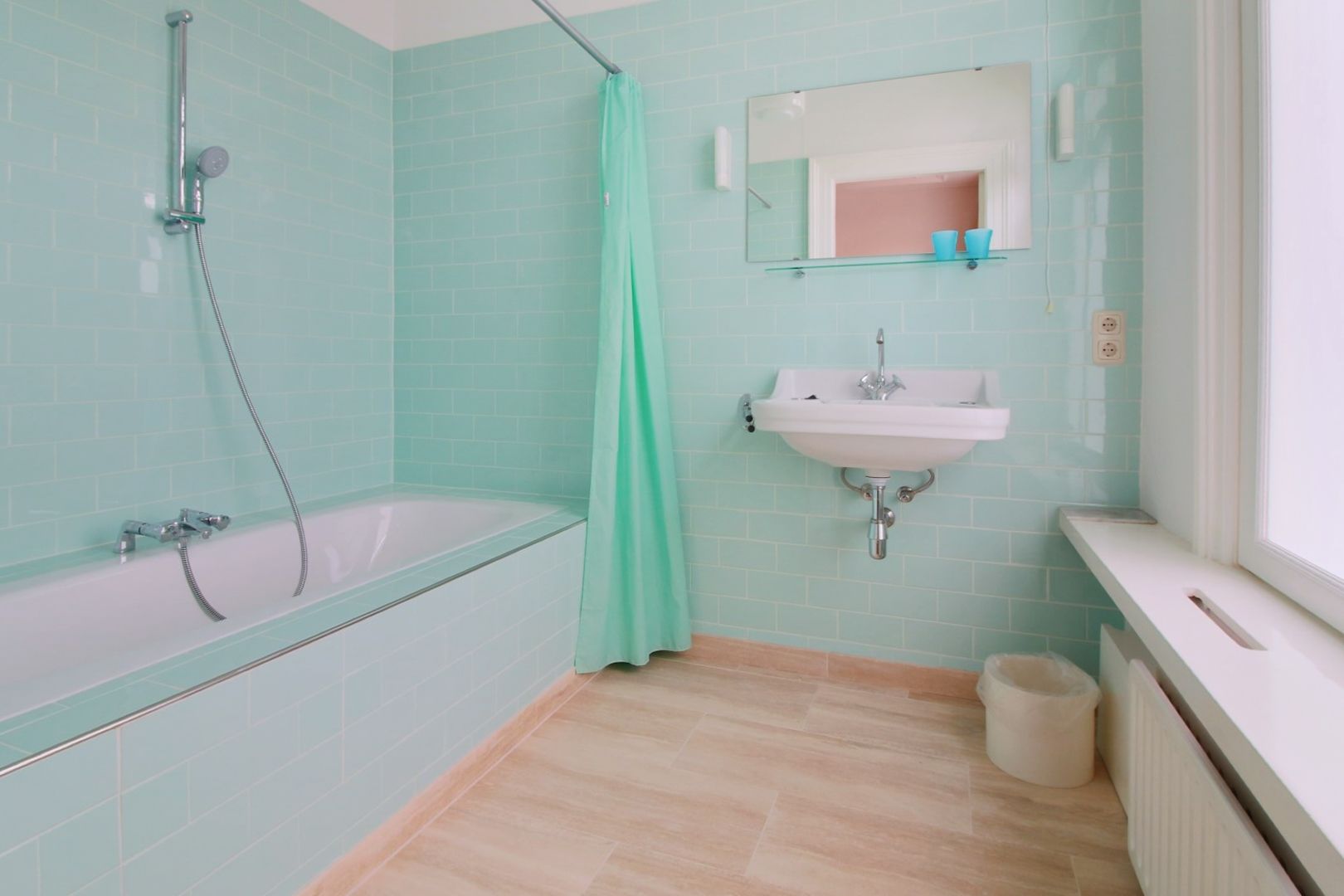 Photo 18 of Eerste Helmersstraat 121-1