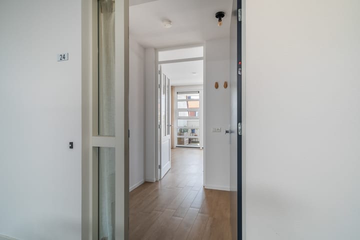 Foto 10 van Prins Willem III-plein 24