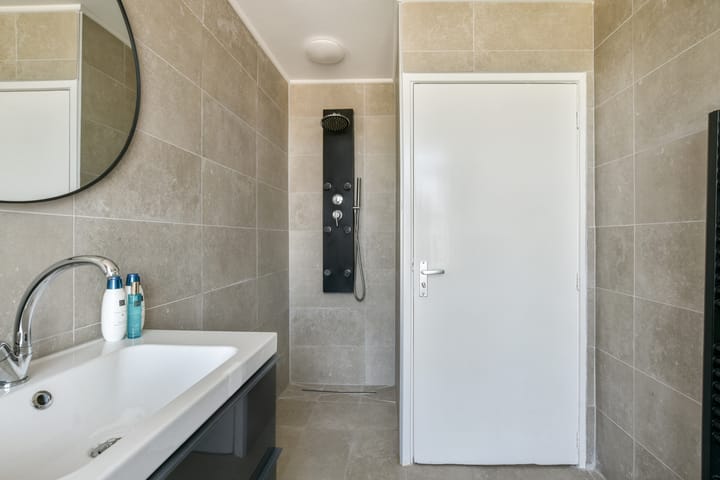 Foto 22 van Schweitzerplein 1