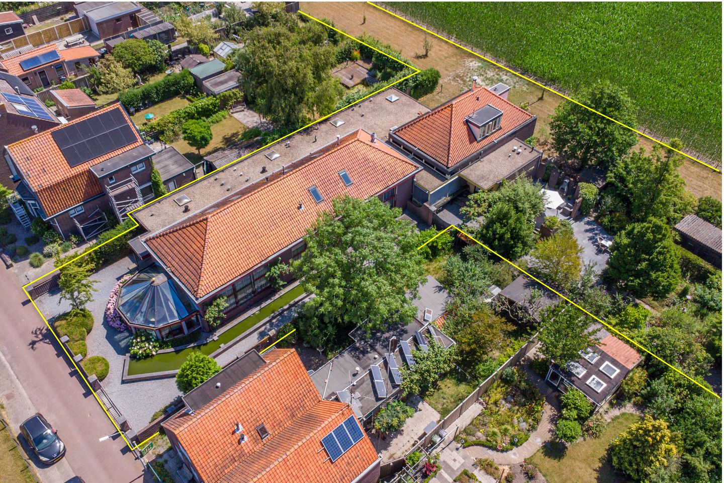 View photo 1 of Molenweg 25