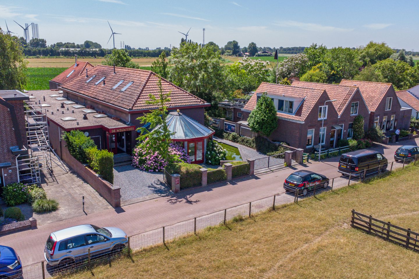 View photo 4 of Molenweg 25