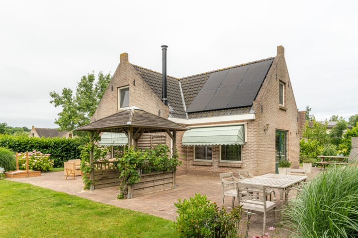 Photo 5 of Bargereed 106