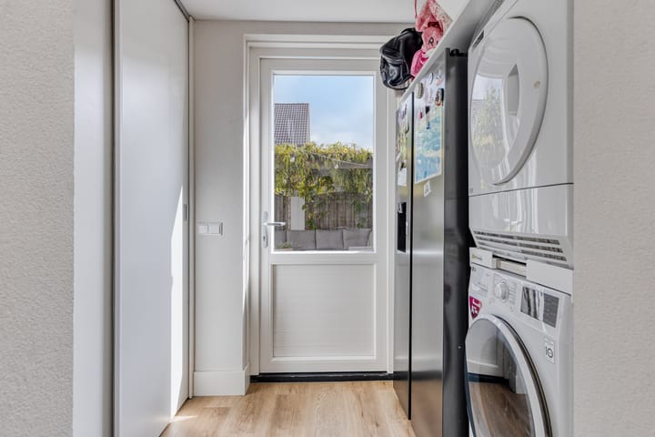 Photo 16 of Tweeschaar 19