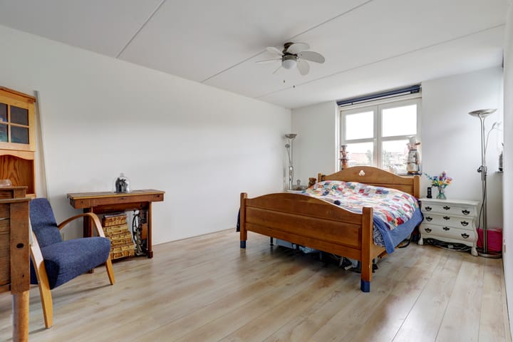 Photo 16 of Horst 13