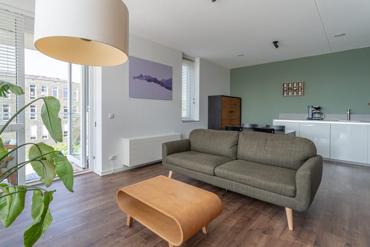 Photo 8 of Ambonstraat 52