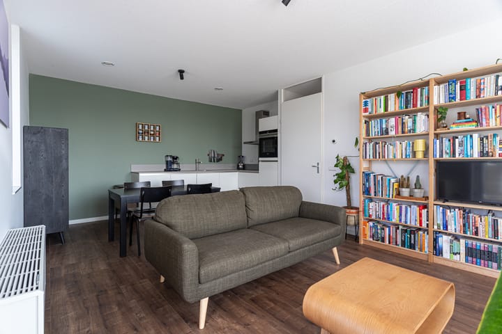 Photo 14 of Ambonstraat 52