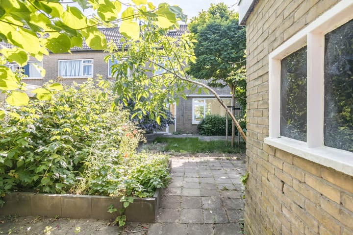 Foto 32 van Van Beethovenstraat 5