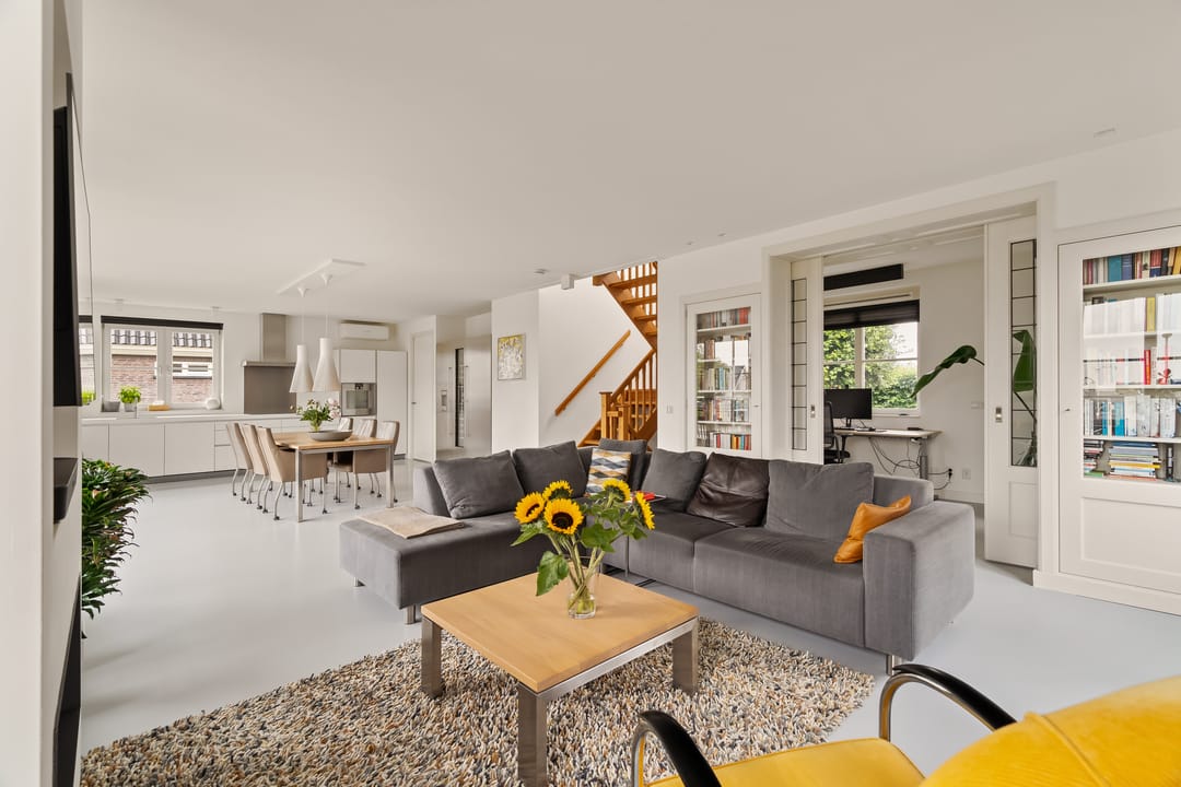 Photo 11 of Oranjestraat 75