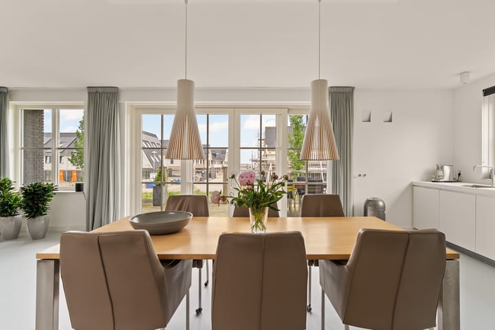 Foto 12 van Oranjestraat 75