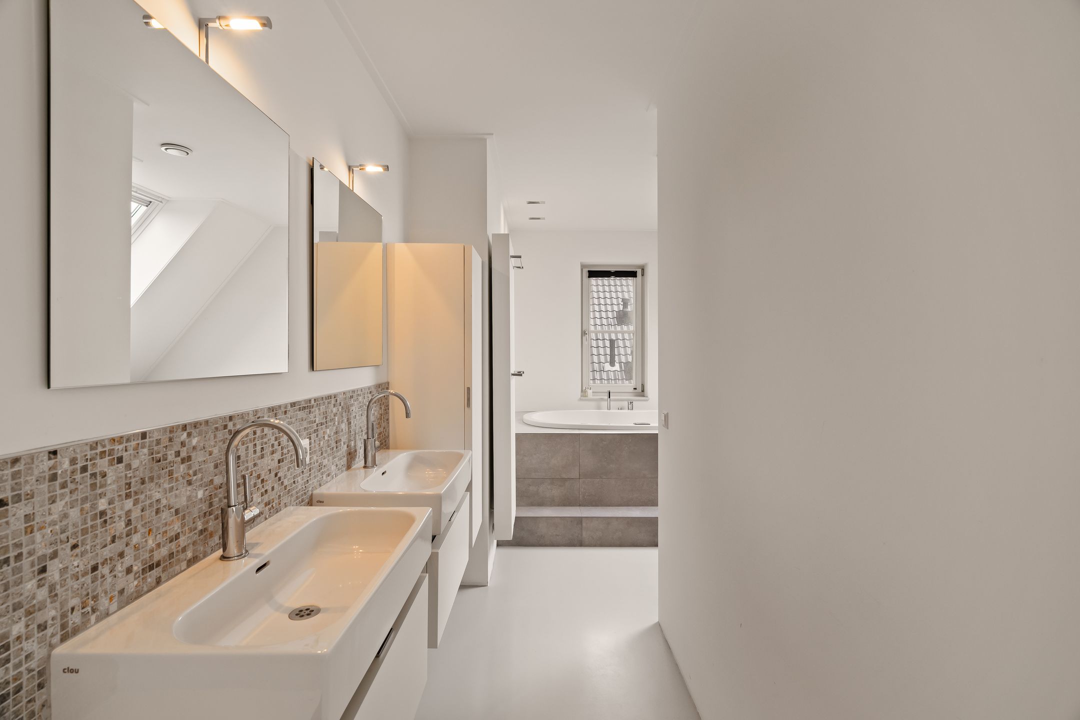 Photo 24 of Oranjestraat 75