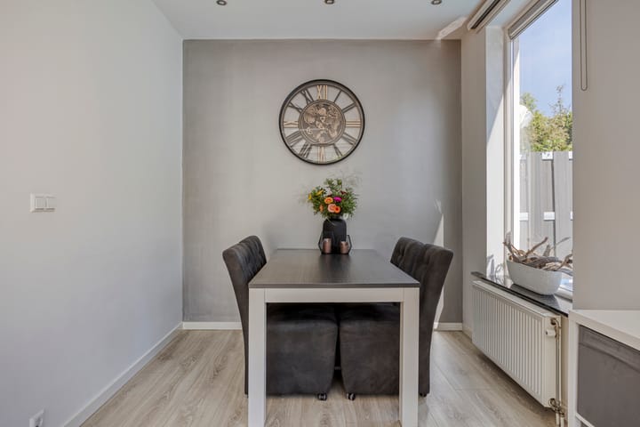 Foto 10 van Vlusch 30