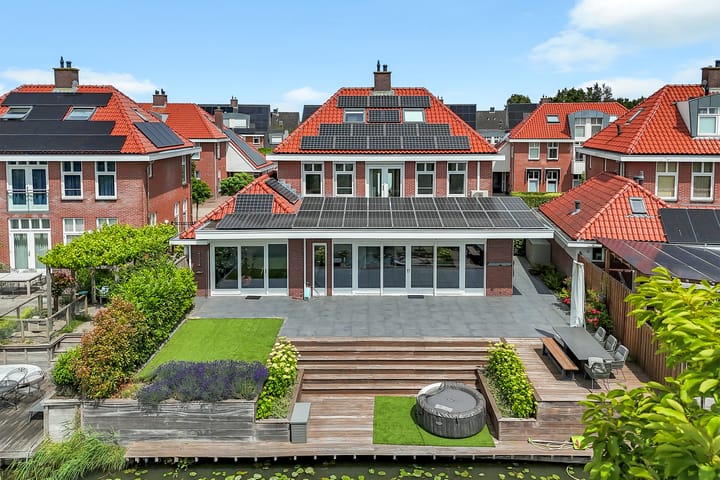 Photo 11 of Mari Andriessenhof 10