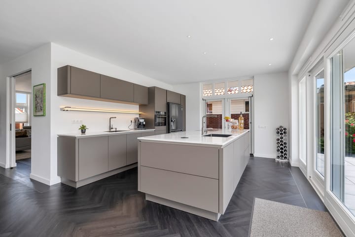 Photo 24 of Mari Andriessenhof 10