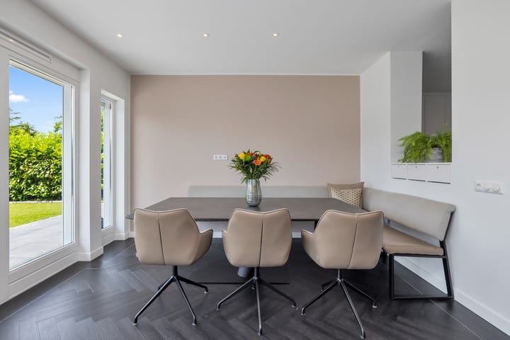 Photo 28 of Mari Andriessenhof 10