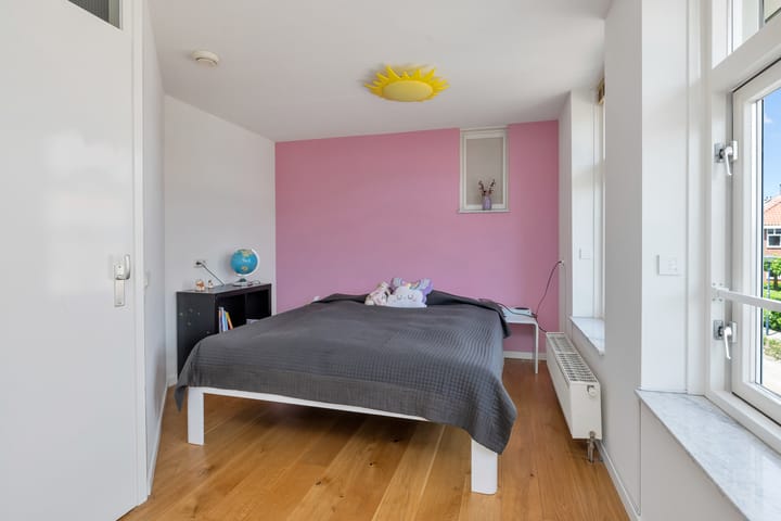 Photo 48 of Mari Andriessenhof 10