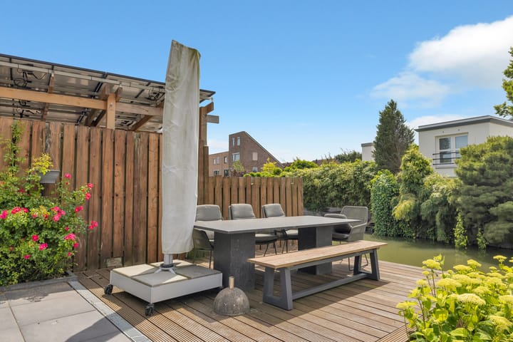 Photo 61 of Mari Andriessenhof 10