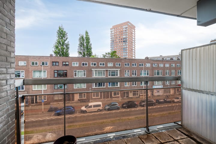 Foto 18 van Strevelsweg 207