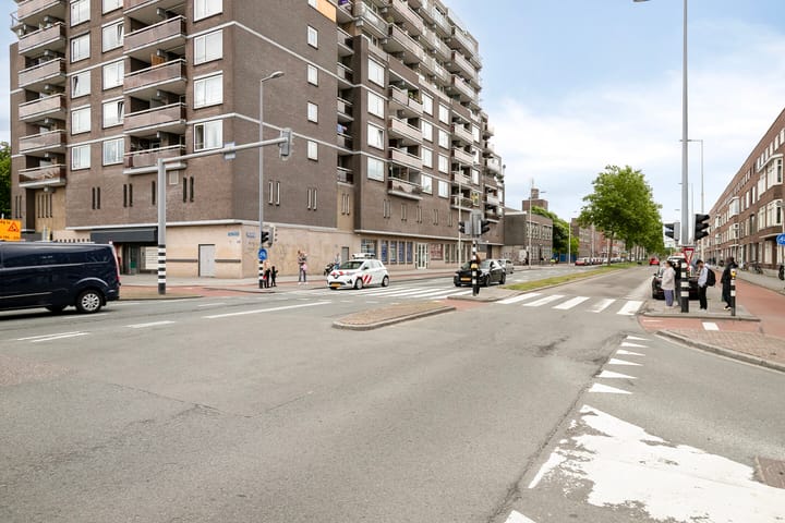 Foto 30 van Strevelsweg 207