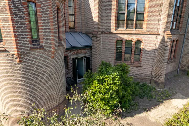 Foto 2 van Piet Joubertstraat 4-H